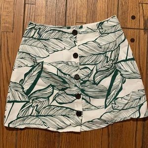 White & green button up skirt